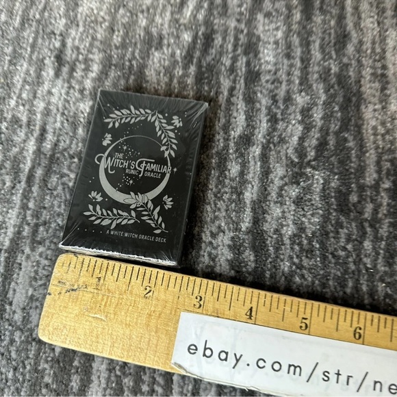 The Witchs Familiar Runic Oracle Card Deck Tarot A White Witch Oracle Deck New - Picture 9 of 9